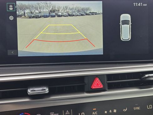 New 2025 Kia Sorento S w/ Panoramic Sunroof Package FWD image 15