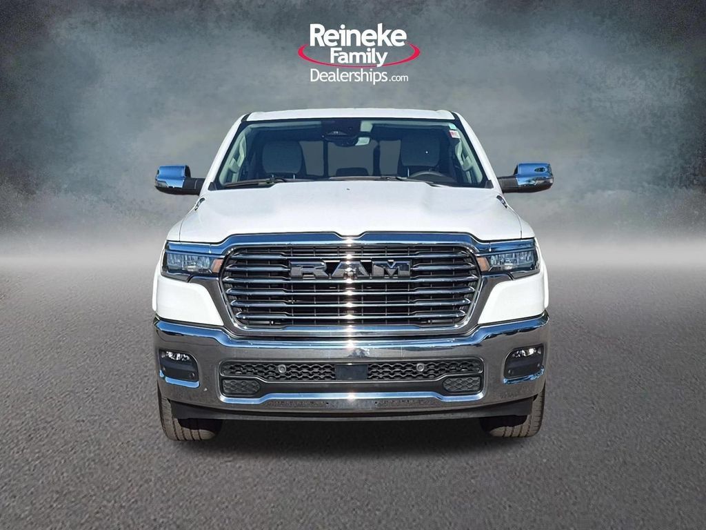 Used 2025 RAM 1500 Laramie AWD/4WD image 2