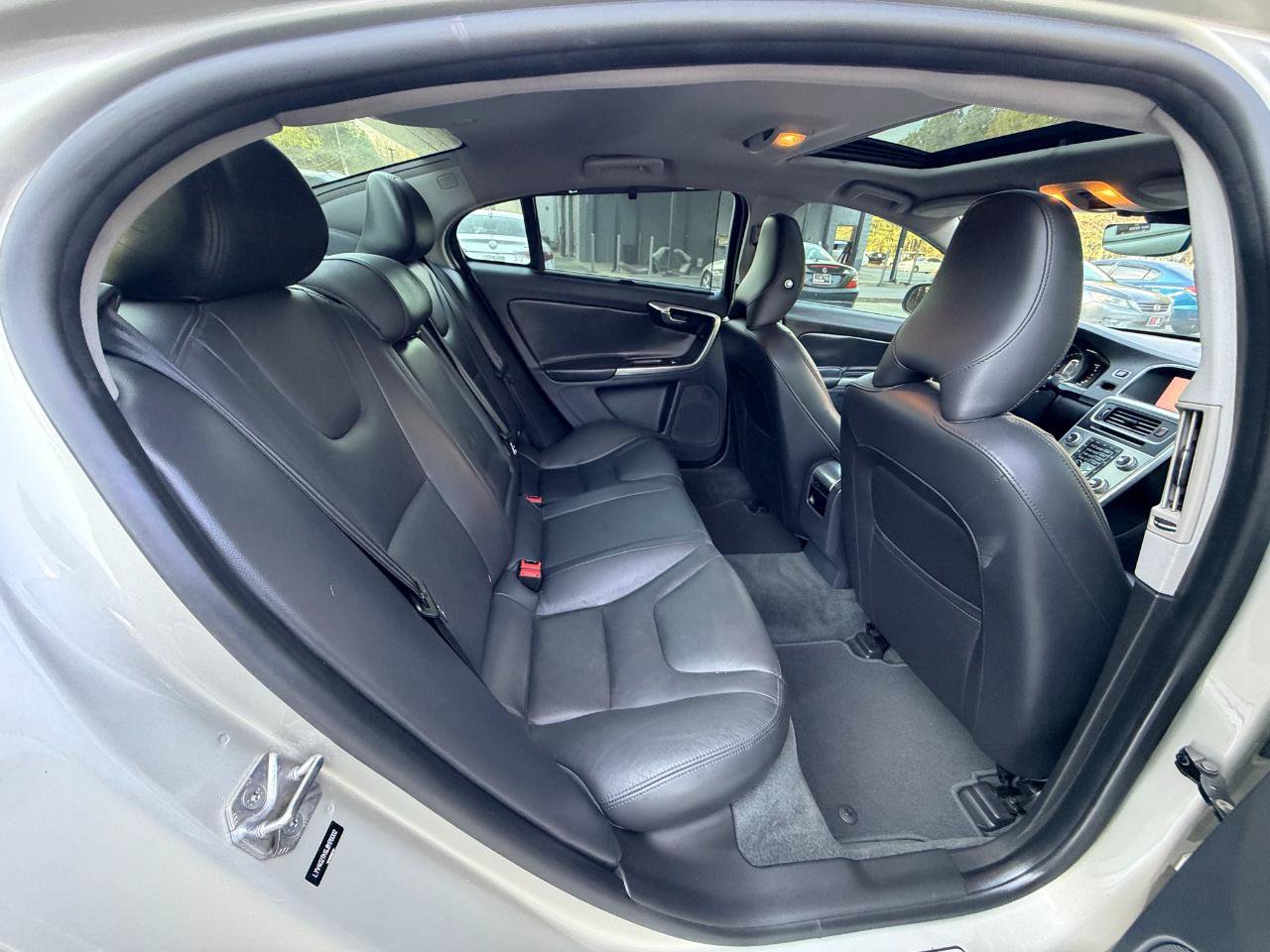 Used 2018 Volvo S60 T5 Inscription AWD/4WD image 13
