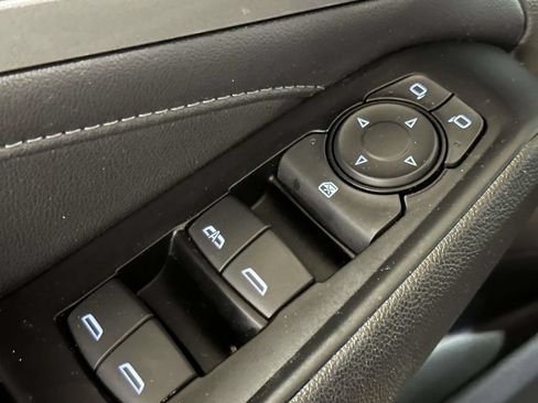 Certified 2023 Chevrolet Traverse LT AWD/4WD image 21