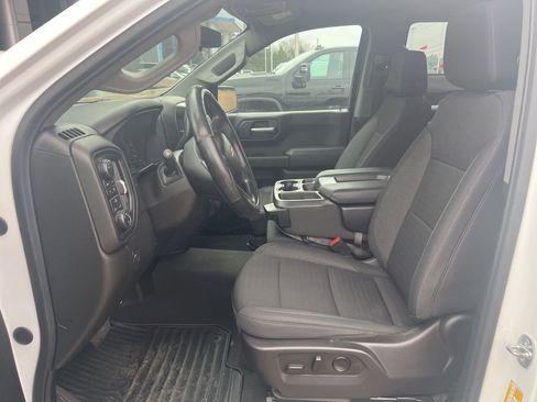 Certified 2024 Chevrolet Silverado 1500 Custom image 31