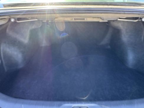 Used 2024 Nissan Altima 2.5 SV image 8