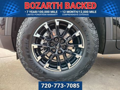 Used 2025 Chevrolet Traverse Z71 AWD/4WD image 19