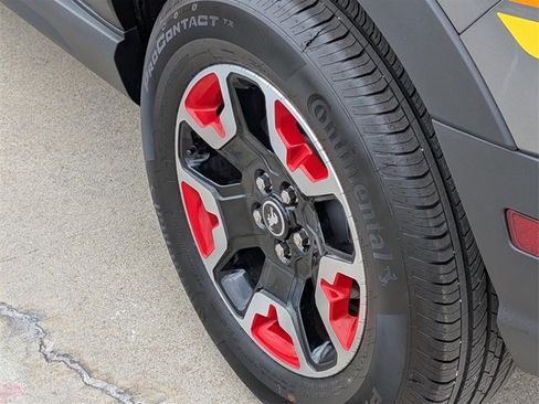 Certified 2025 Ford Bronco Sport Free Wheeling image 7