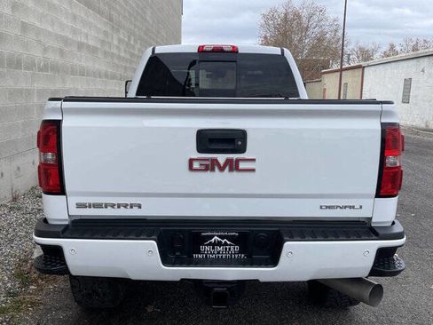Used 2016 GMC Sierra 2500 Denali w/ Duramax Plus Package image 7