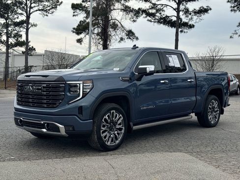 Used 2025 GMC Sierra 1500 Denali Ultimate image 5