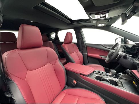 Used 2025 Lexus NX 250 FWD w/ Accessory Package (Z2) image 31