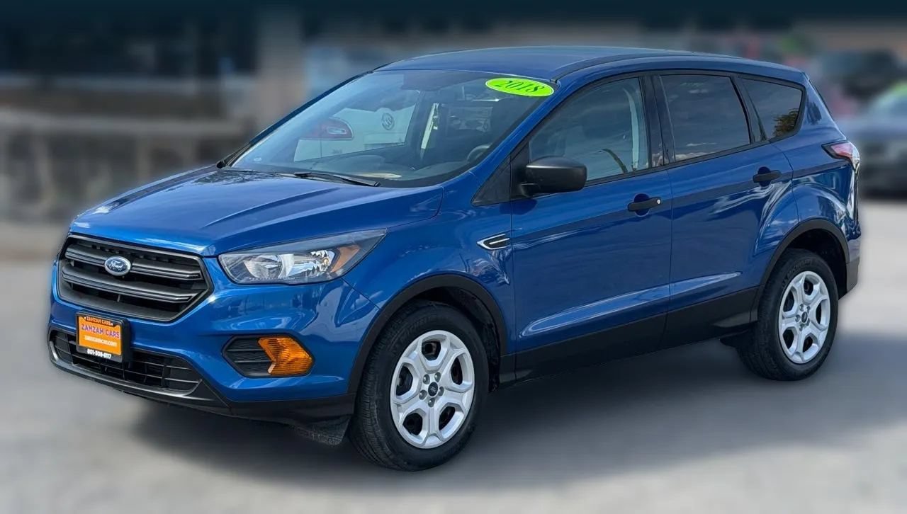 Used 2018 Ford Escape S FWD image 3