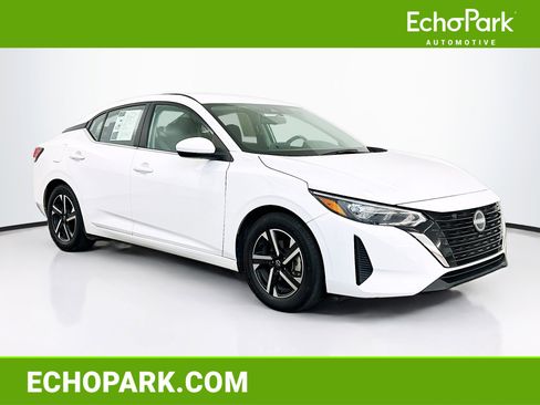 Used 2024 Nissan Sentra SV image 1