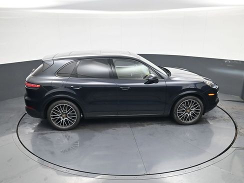 Used 2019 Porsche Cayenne S image 30