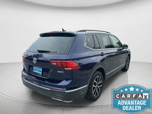 Used 2021 Volkswagen Tiguan SE w/ Panoramic Sunroof Package image 7