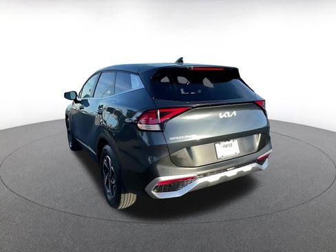 Used 2025 Kia Sportage LX image 11