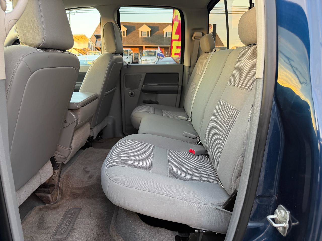 Used 2007 Dodge Ram 2500 Truck SLT AWD/4WD image 12