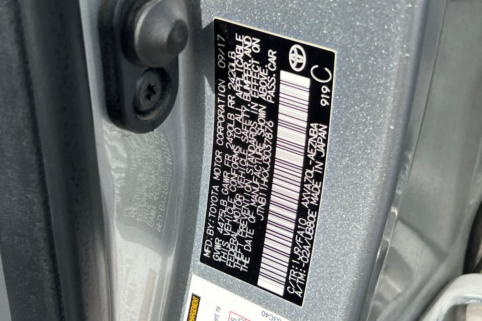 Used 2018 Toyota Camry LE FWD image 30