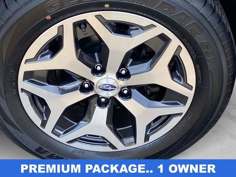 Certified 2024 Subaru Forester Premium AWD/4WD image 30