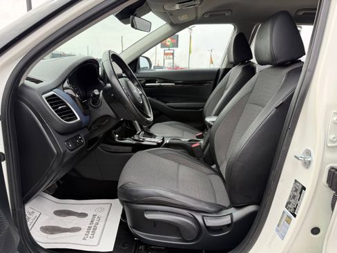 Used 2022 Kia Seltos S image 14