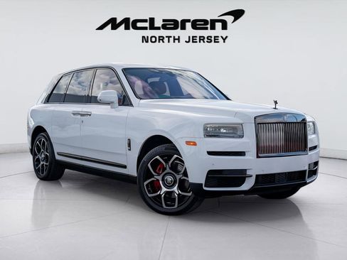 Used 2022 Rolls-Royce Cullinan Black Badge AWD/4WD image 3