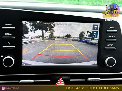 Used 2023 Hyundai Elantra Blue FWD image 32