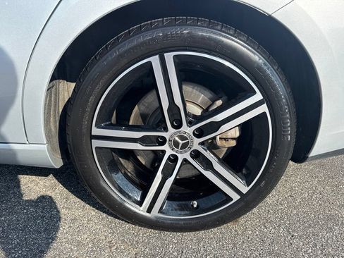 Used 2023 Mercedes-Benz CLA 250 4MATIC image 45