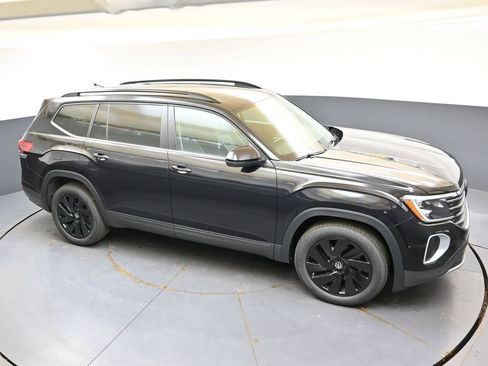 New 2026 Volkswagen Atlas SE AWD/4WD image 43