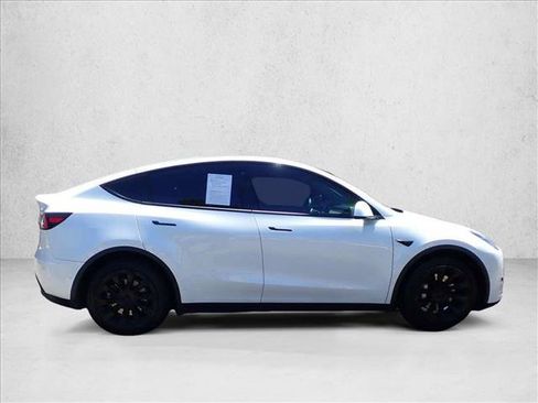 Used 2020 Tesla Model Y Long Range AWD/4WD image 5