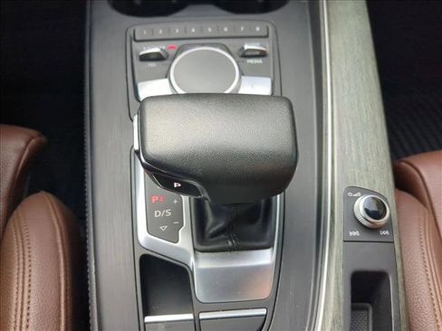 Used 2019 Audi A4 2.0T Premium Plus w/ Premium Plus Package image 16