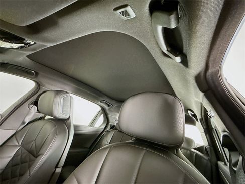 New 2026 BMW 740i w/ Premium Package image 23