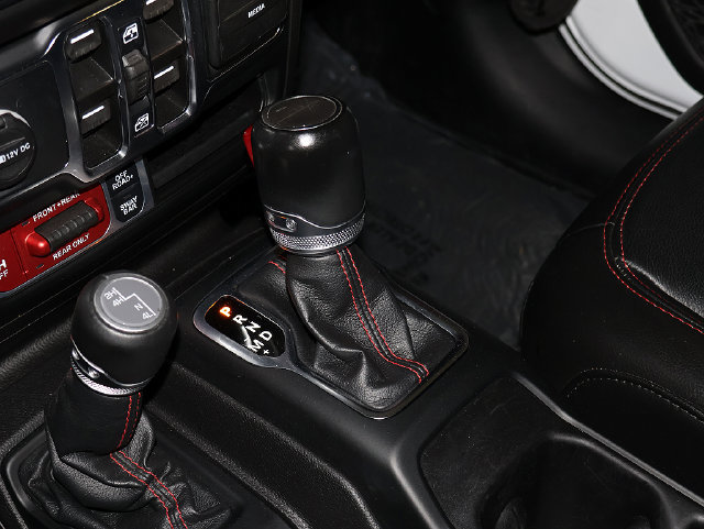 Used 2022 Jeep Gladiator Rubicon AWD/4WD image 25