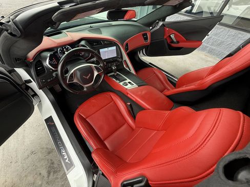 Used 2015 Chevrolet Corvette Stingray Coupe w/ 3LT Preferred Equipment Group RWD image 16