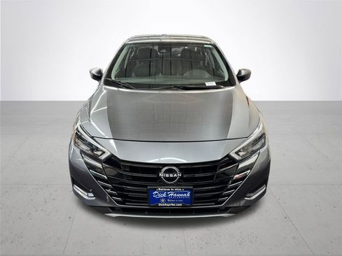 Used 2025 Nissan Versa S w/ Trunk Package FWD image 11
