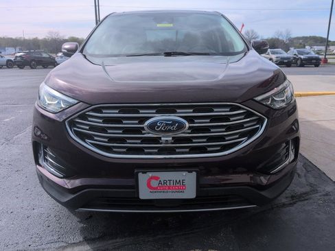 Used 2019 Ford Edge Titanium w/ Equipment Group 301A AWD/4WD image 3