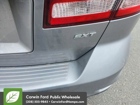 Used 2015 Dodge Journey SXT w/ Flexible Seating Group image 15