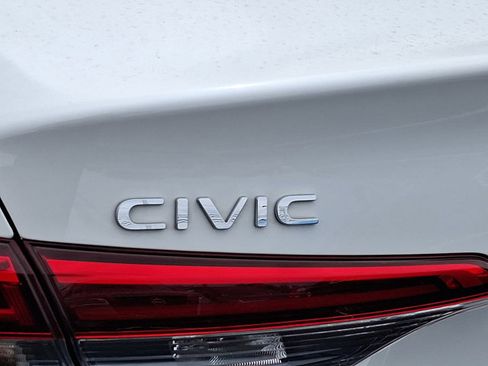 Certified 2024 Honda Civic Sport image 30