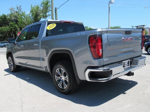 Used 2026 GMC Sierra 1500 SLT image 5