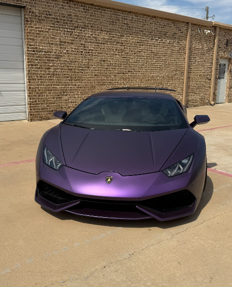 Used 2015 Lamborghini Huracan LP 610-4 AWD/4WD image 2