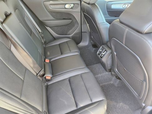 New 2026 Volvo XC40 B5 Plus w/ Protection Package Premier image 21