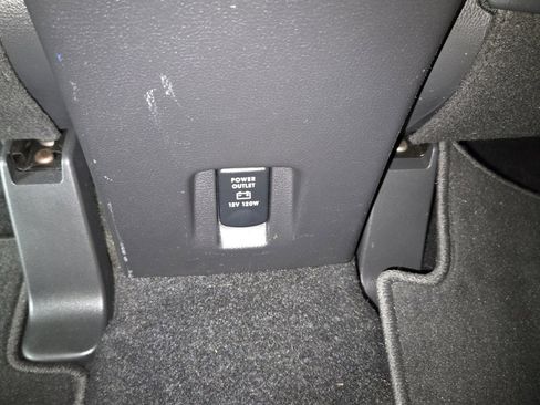 Used 2023 Mitsubishi Eclipse Cross SE image 28