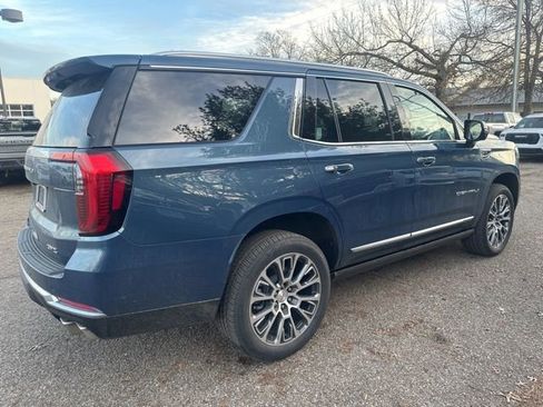 New 2026 GMC Yukon Denali w/ Sun & Power Step Package image 6