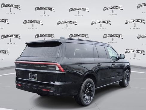 New 2026 Lincoln Navigator L Reserve AWD/4WD image 6