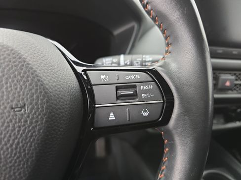 Used 2024 Honda HR-V Sport image 17