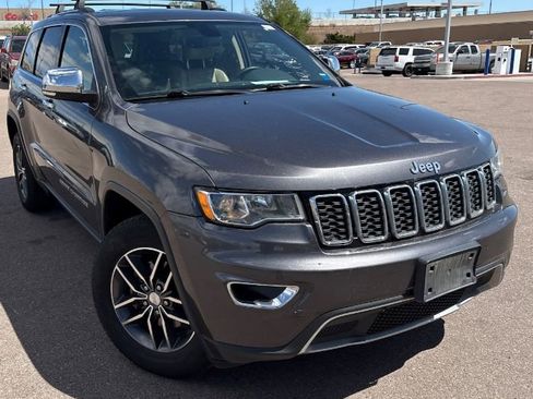 Used 2017 Jeep Grand Cherokee Limited AWD/4WD image 1