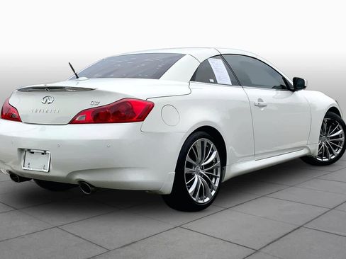 Used 2013 INFINITI G37 Convertible w/ Premium Pkg RWD image 13