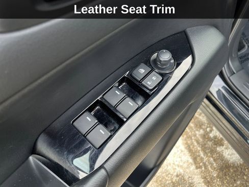 Used 2025 MAZDA CX-5 AWD 2.5 S w/ Preferred Package image 15