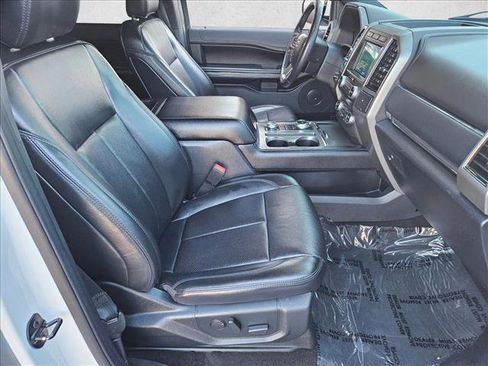 Used 2020 Ford Expedition XLT w/ Equipment Group 202A image 21