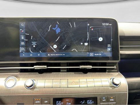 Used 2024 Hyundai Kona Limited FWD image 12