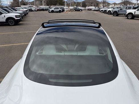 Used 2019 Tesla Model 3 Performance image 5