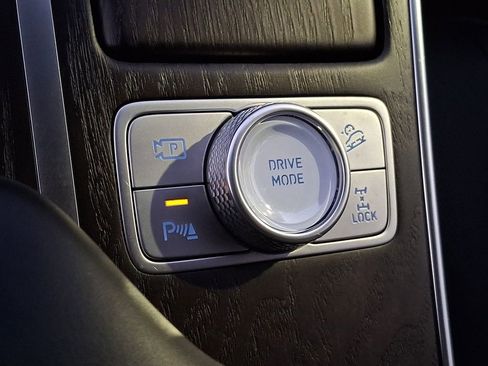 Used 2023 Genesis GV80 3.5T image 21