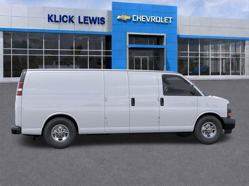 New 2026 Chevrolet Express 3500 Extended w/ Driver Convenience Package RWD image 5
