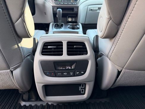 Used 2019 Honda Pilot EX-L image 33