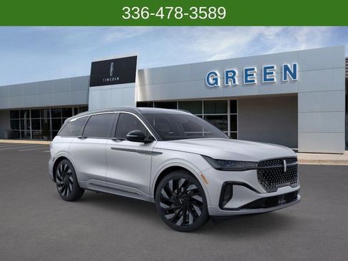 New 2026 Lincoln Nautilus Black Label w/ Jet Appearance Package AWD/4WD image 7